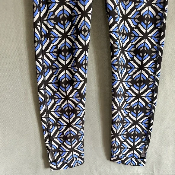 Aerie Offline Blue Geometric Print Leggings - Picture 3 of 5